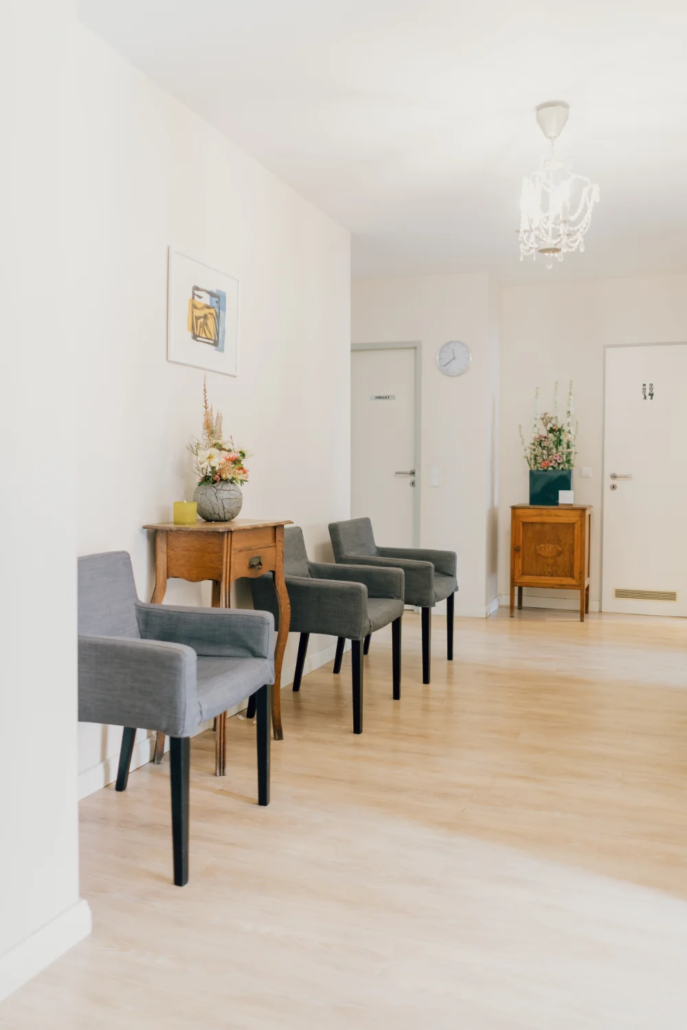 warteraum-physiotherapie-erkens-aachen